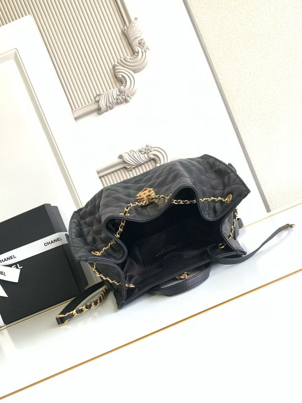 C*C 25b Medium Backpack With Chain 23cm Black Caviar GHW
