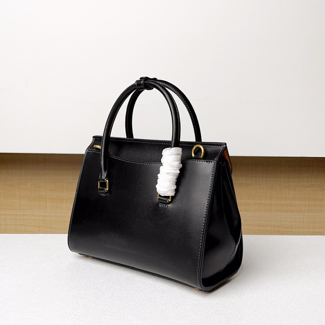 C*ach Broome Carryall 30 Black Calfskin
