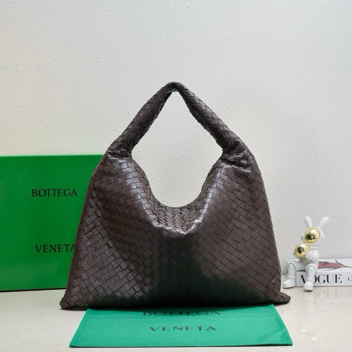 B*V Intrecciato Hobo Bag Calfskin