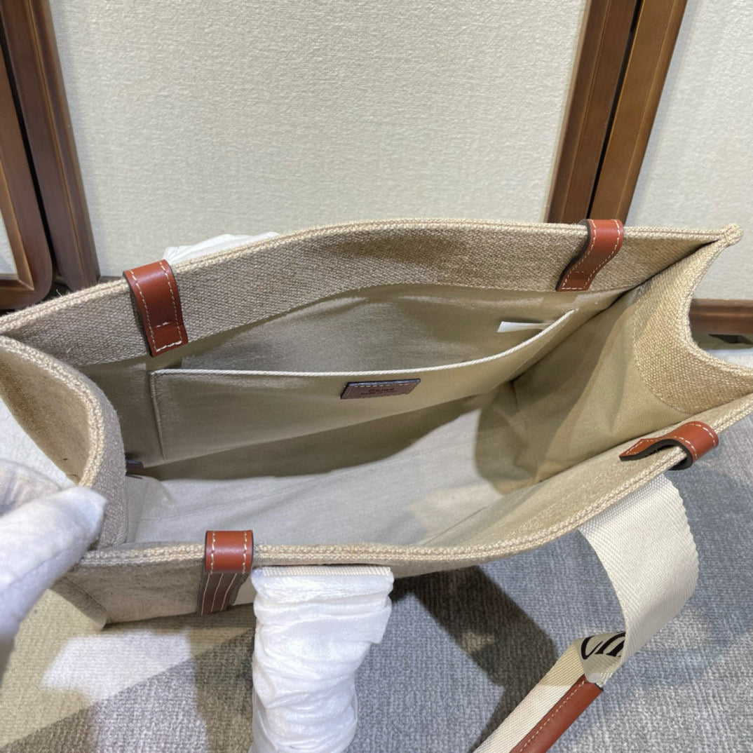 Chl*e Woody tote bag 37cm in linen brown white