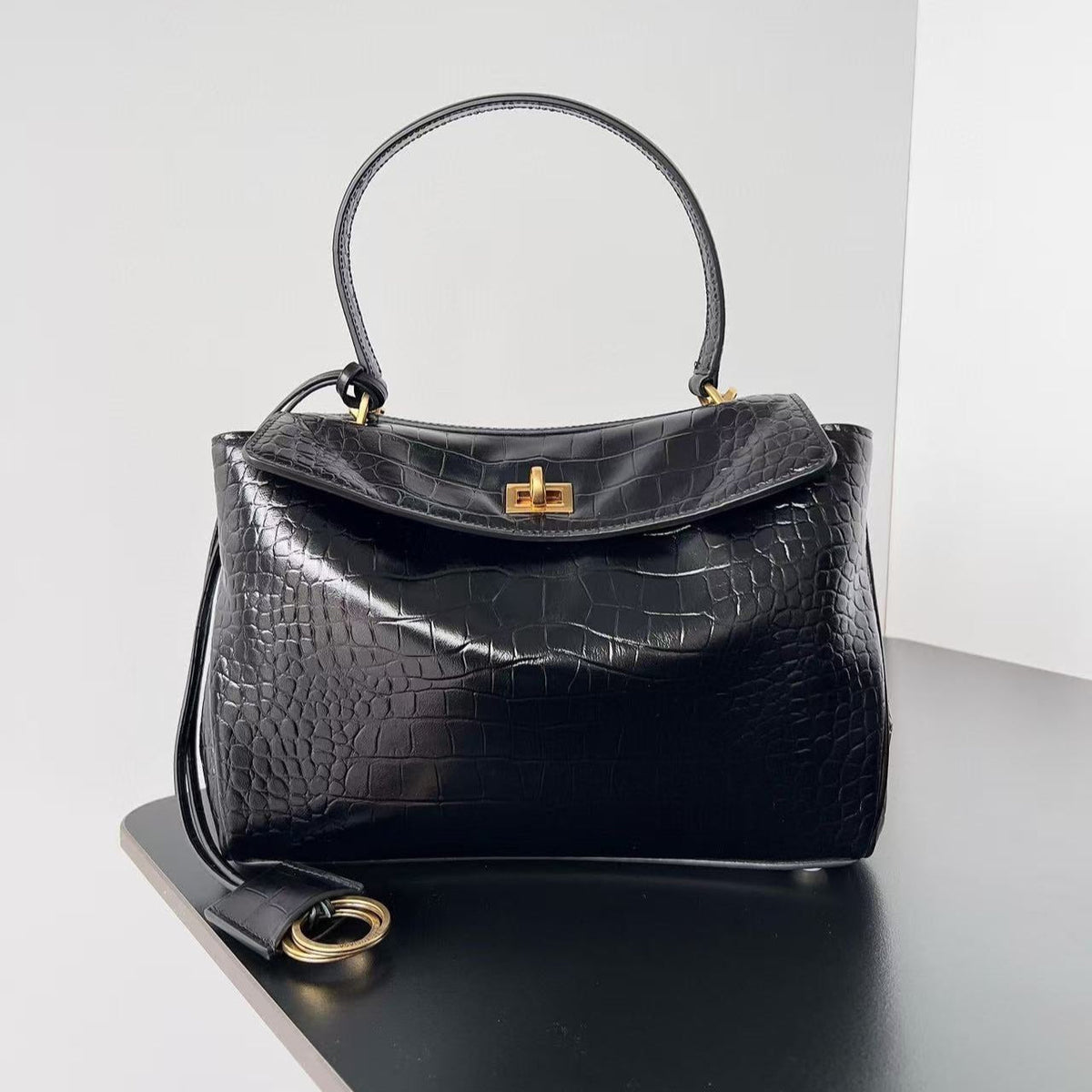 B*lenciaga Rodeo Tote Bag Black Calfskin