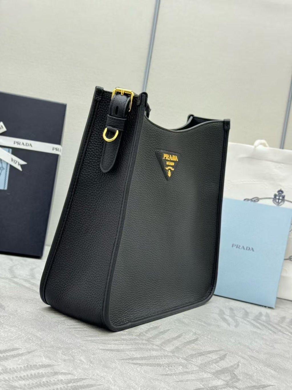 Pr*da 30cm Bag Black Calfskin Canvas