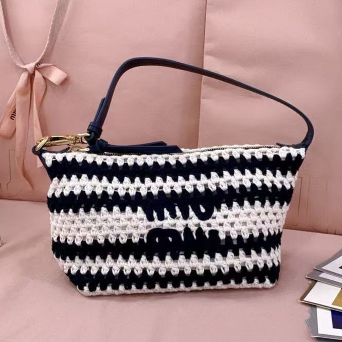 M*u*M*u Crochet Pouch Blue White Cotton