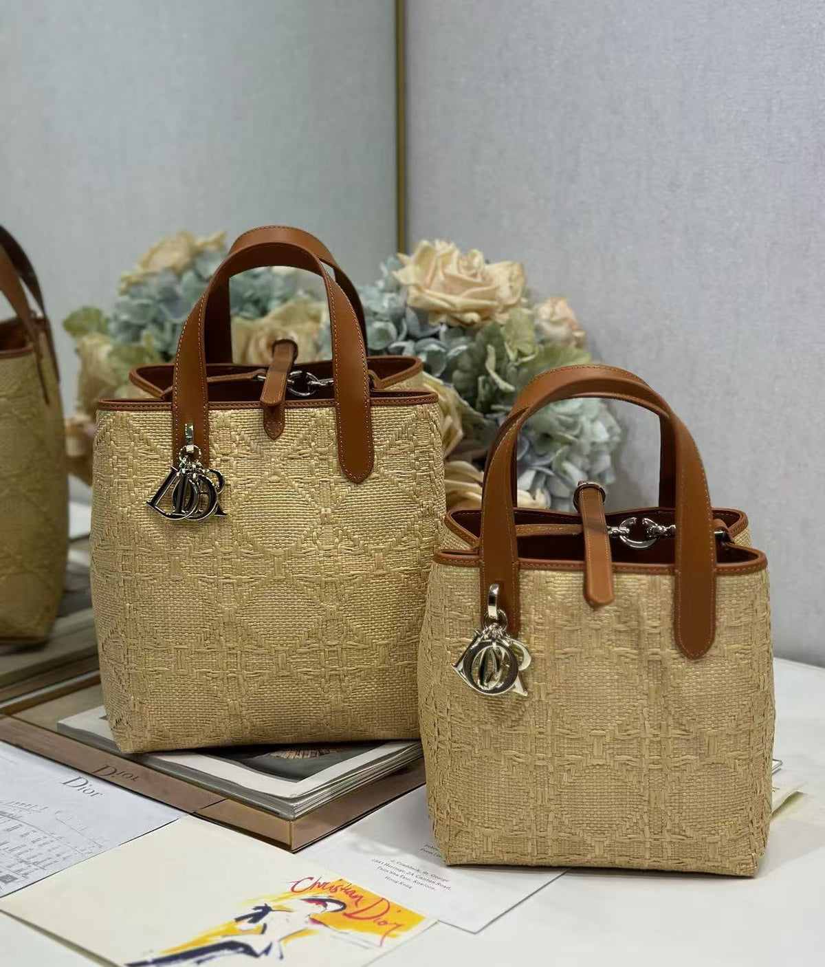 C*D Toujours Vertical Tote Bag Coconut Fiber Weaving Paired Cowhide