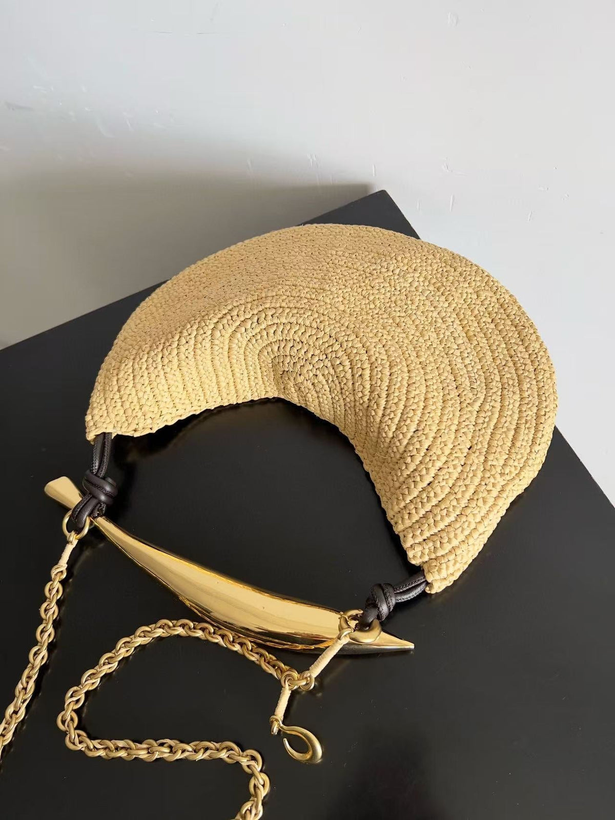 B*ttega V*neta Sardine Chain Beige Gold Raffia-effect Bag