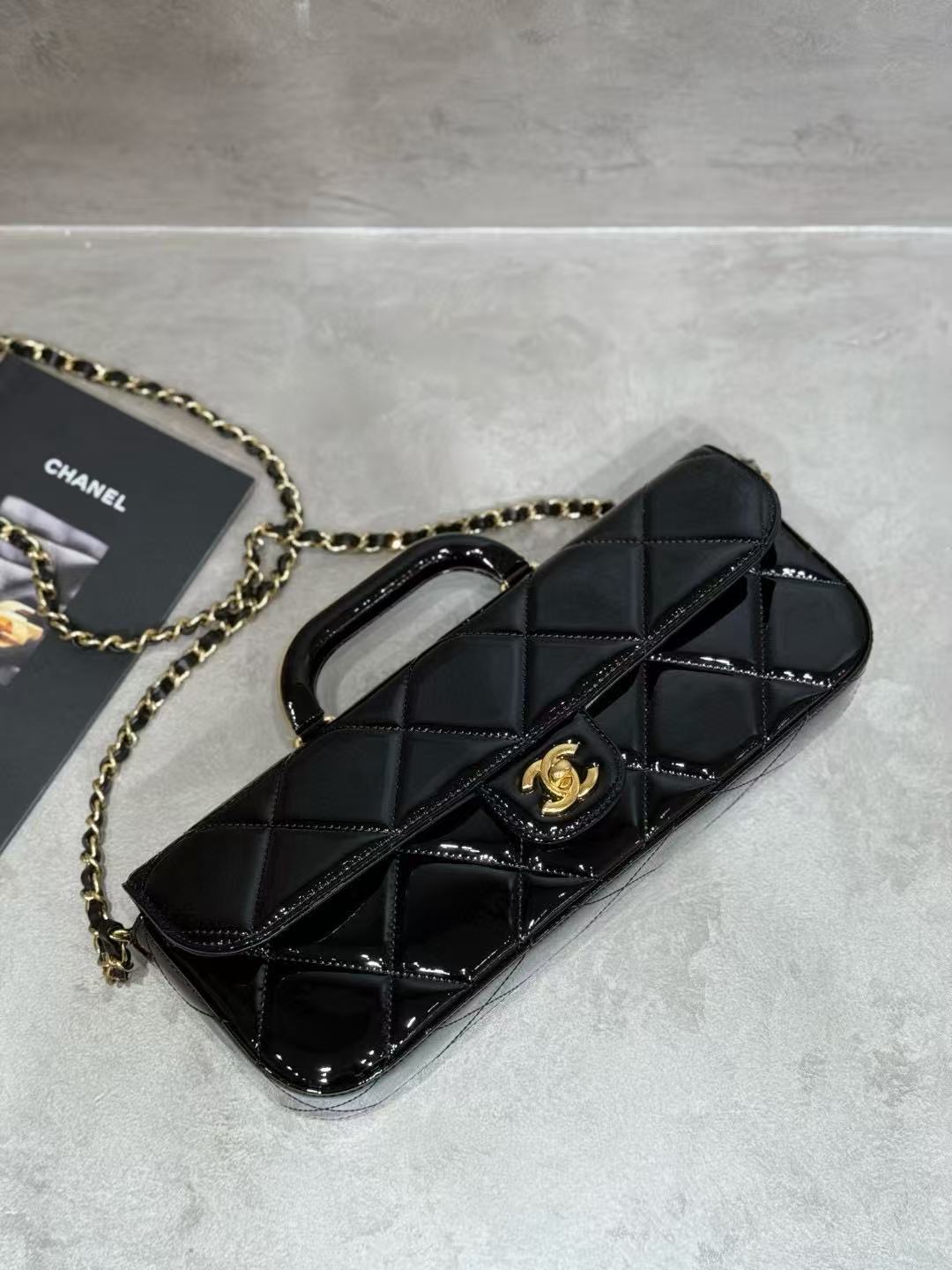 C*C 25K Large Flap Bag with Top Handle Chain Strap Black Patent Calfskin GHW