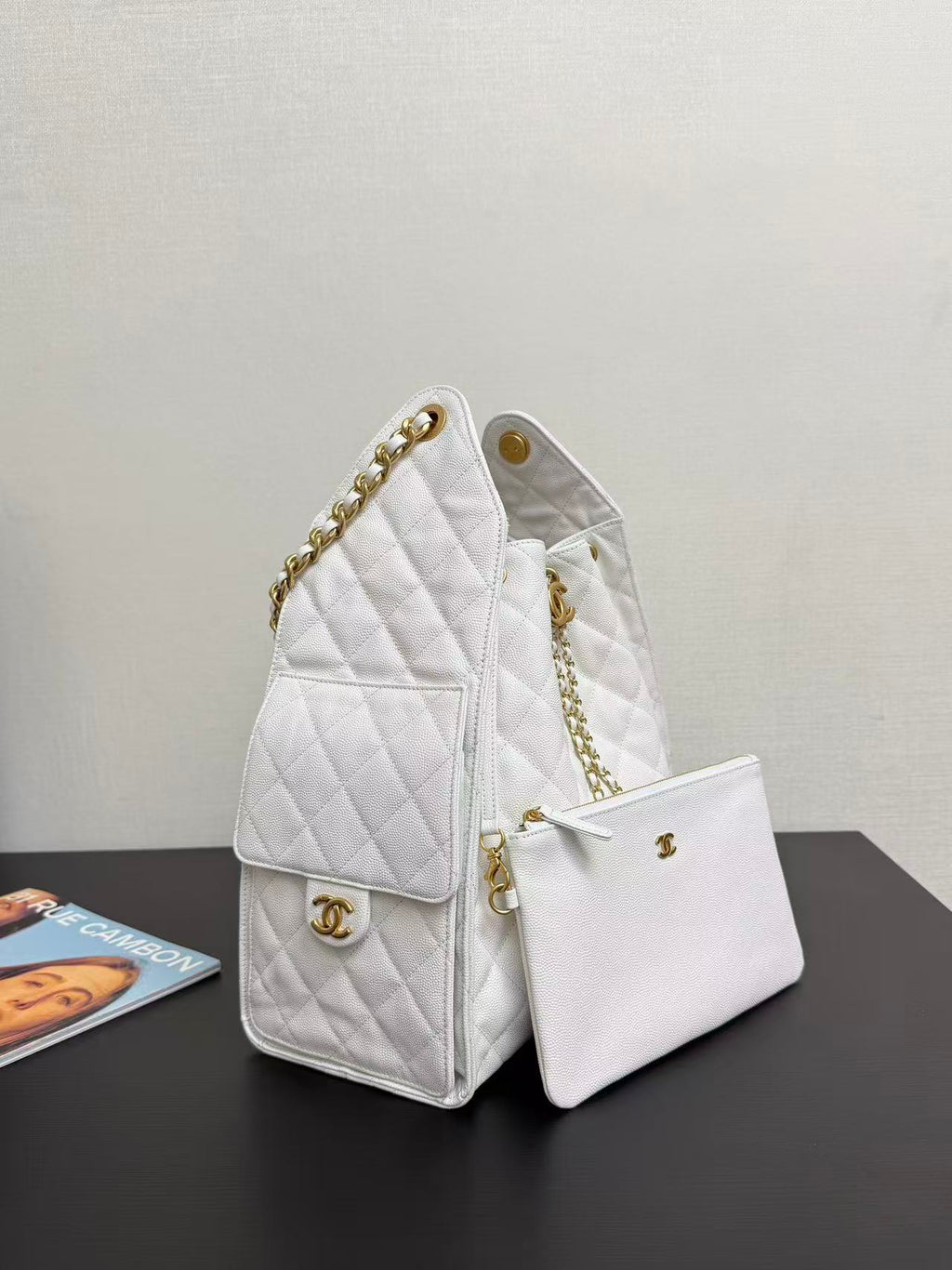 Ch*nel 2025 Hobo Bag 40cm White Grained Calfskin