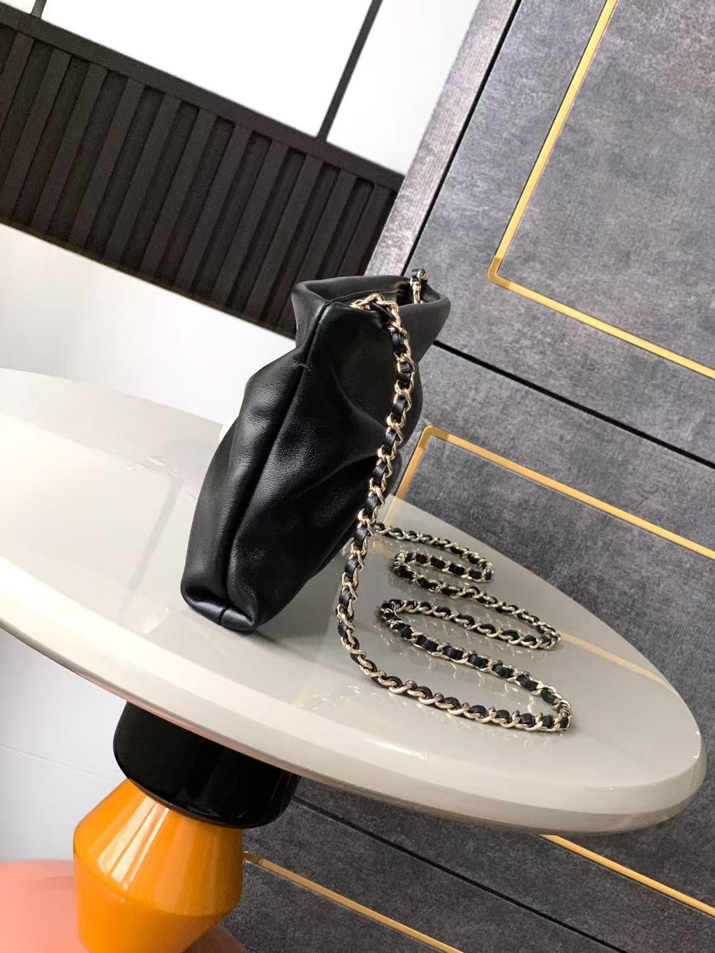 Ch*nel 2025 Shiny Pearl Clutch With Chain Bag 24cm Black Lambskin