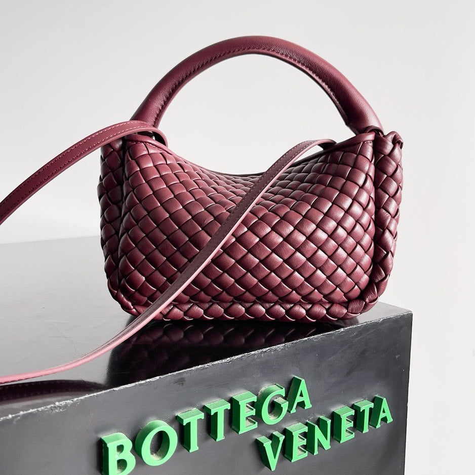 B*V 2025 Cobble Bag 23cm Barolo Lambskin