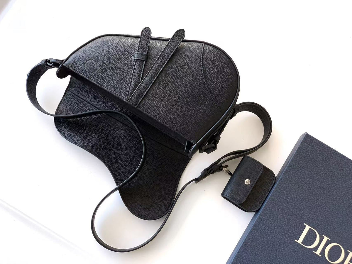 Chr*stian D*or 2025 Saddle Bag 26cm Black Grained Calfskin