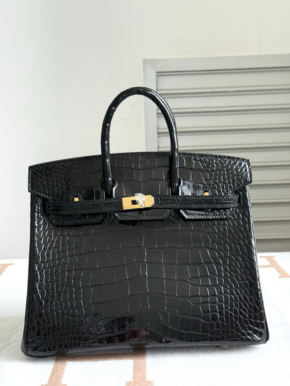 H*M Birkin 35cm Black Glossy Crocodile Leather GHW