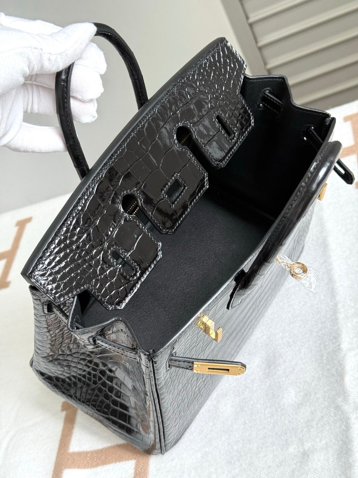 H*M Birkin 35cm Black Glossy Crocodile Leather GHW