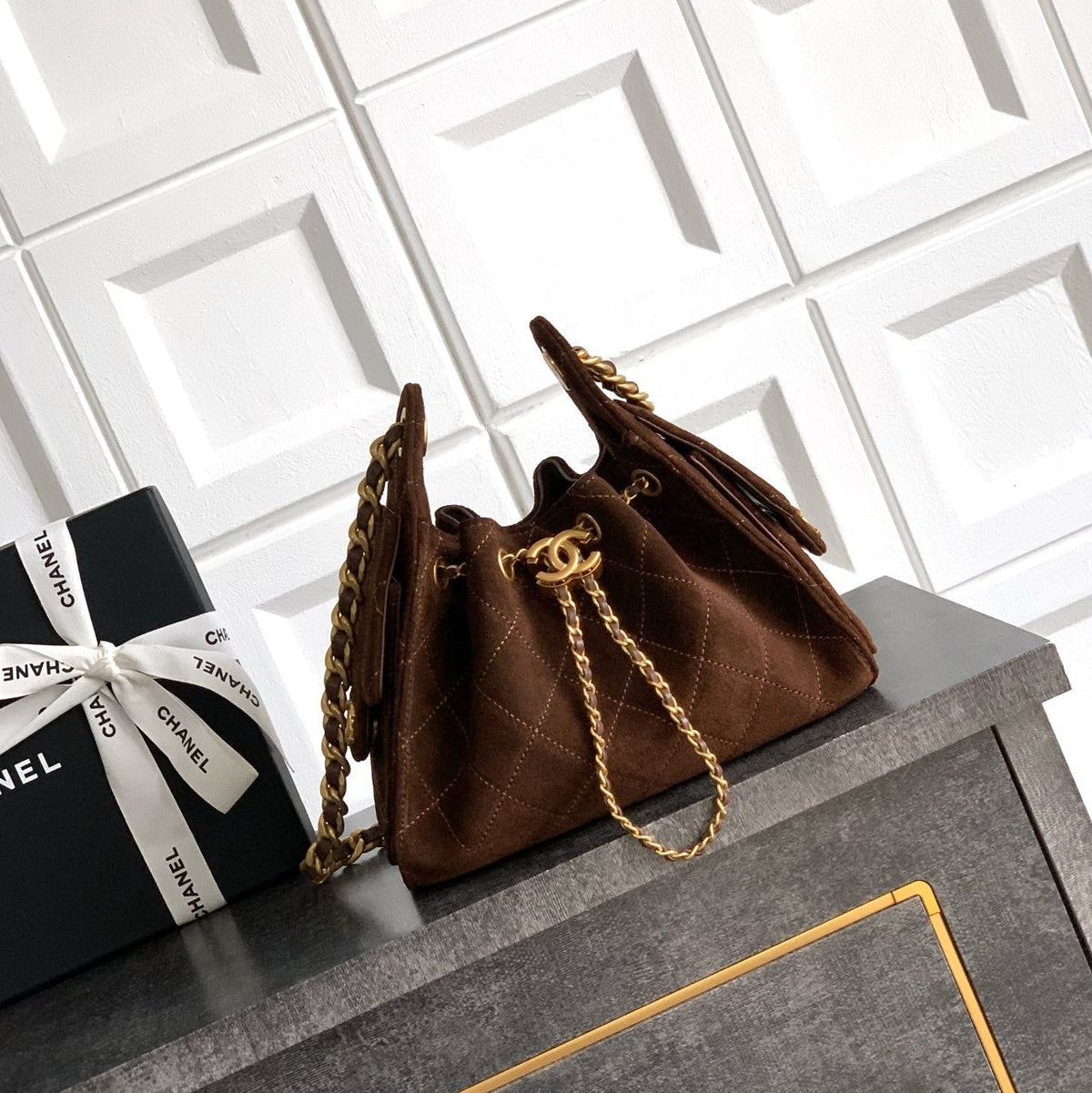 Ch*nel 25S HOBO BAG 22 CM IN DARK BROWN SUEDE WITH GOLD HARDWARE