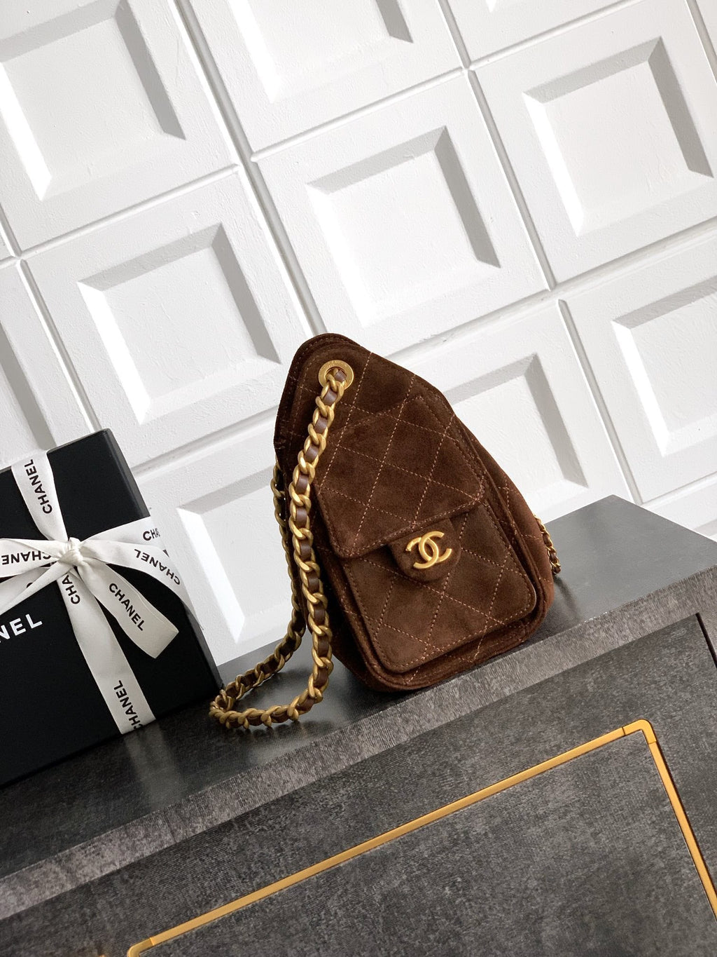 Ch*nel 25S HOBO BAG 22 CM IN DARK BROWN SUEDE WITH GOLD HARDWARE