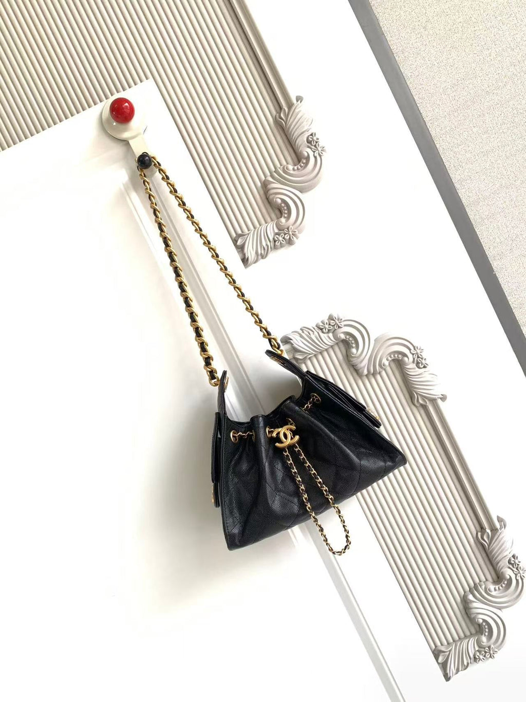 Ch*nel 25 Hobo Bag 22cm Black Calfskin GHW