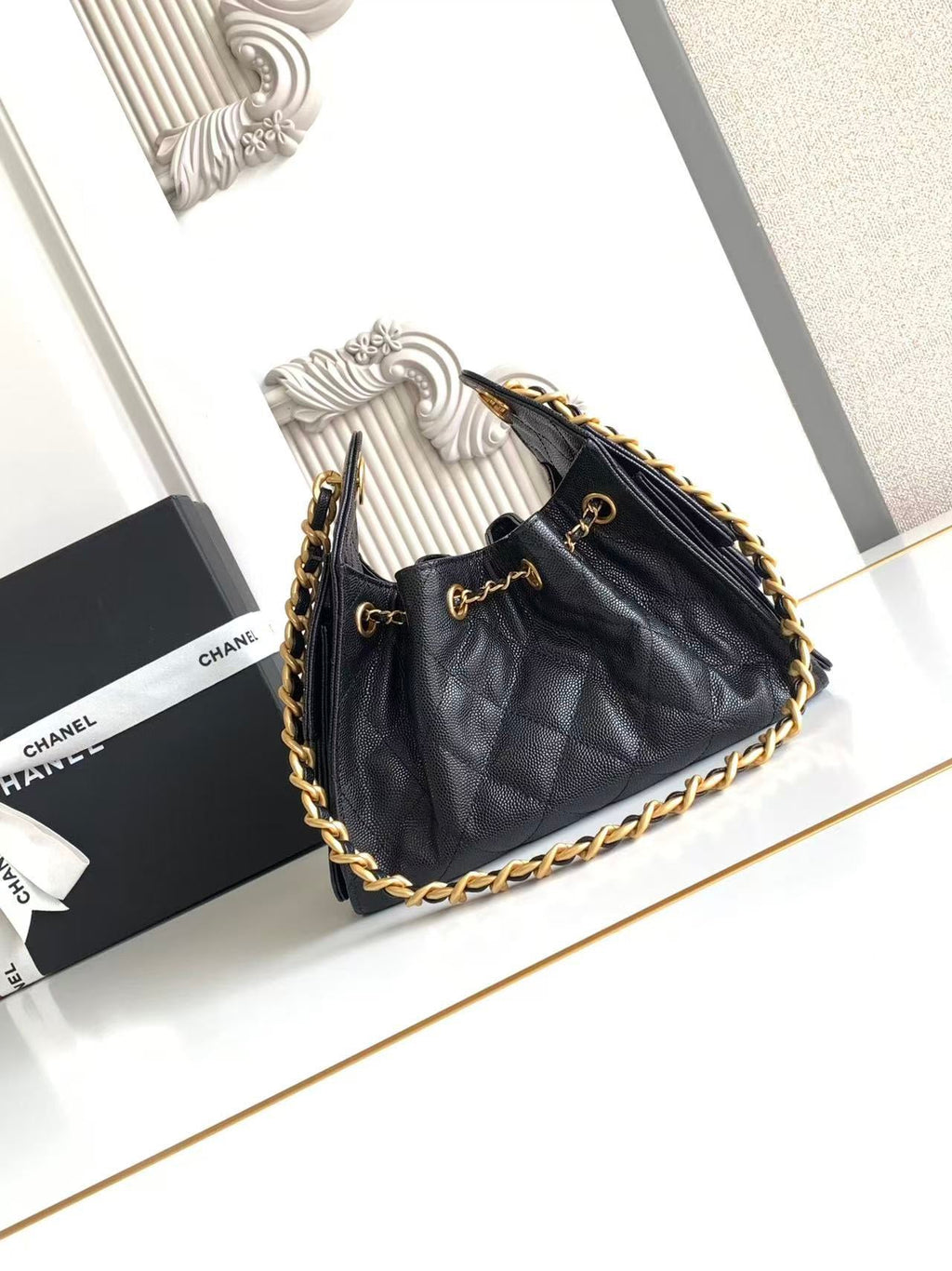 Ch*nel 25 Hobo Bag 22cm Black Calfskin GHW