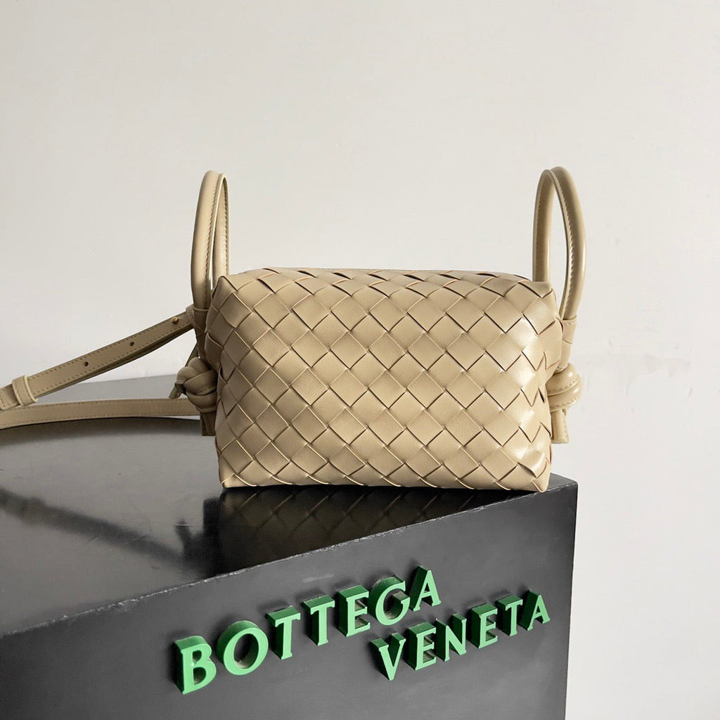B*ttega V*neta 2026 Mini Loop Camera Bag Beige Woven Lambskin Leather
