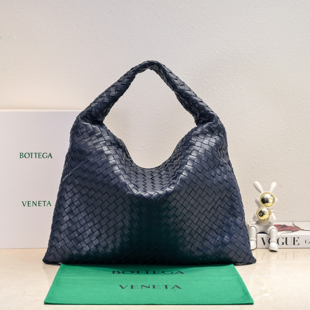 B*V Intrecciato Hobo Bag Calfskin