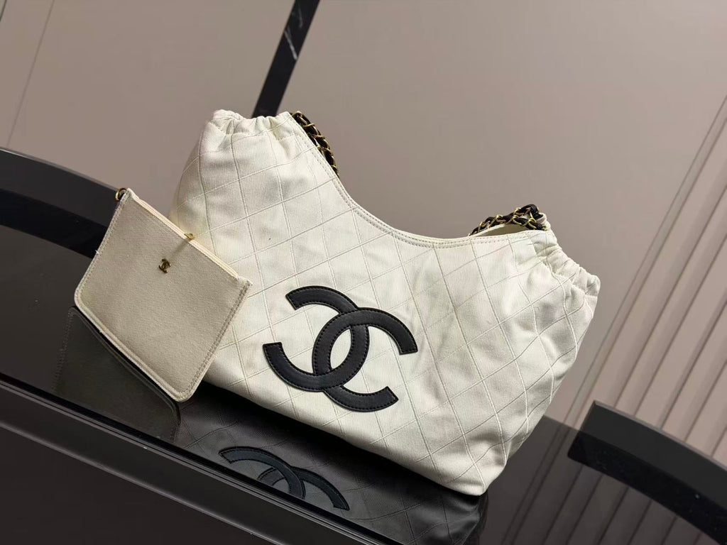 C*C Coco Beach 2026 Small Tote Black White Calfskin
