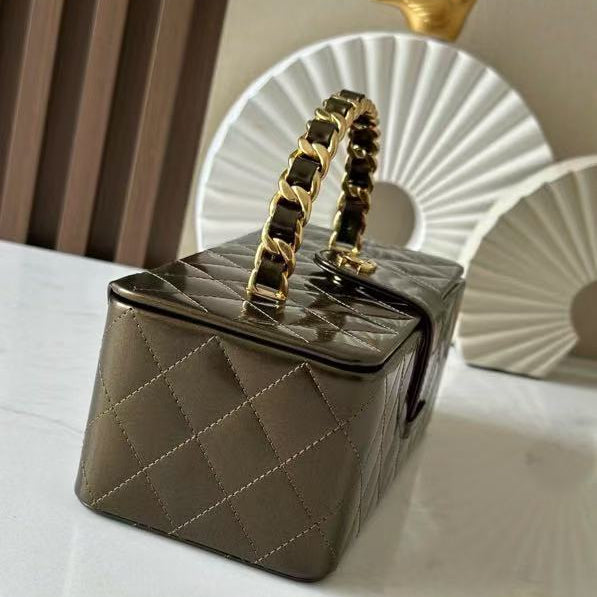 Ch*nel Vanity Vintage Bag 22cm Olive Green Patent Leather