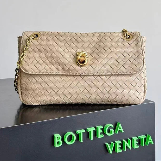 B*V 2026 Madison Intrecciato Bag 27cm Beige Leather