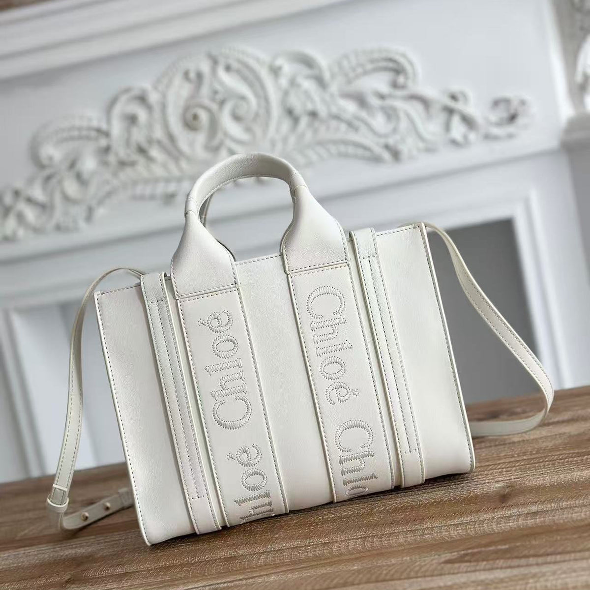 Chl*e Woody tote bag calfskin
