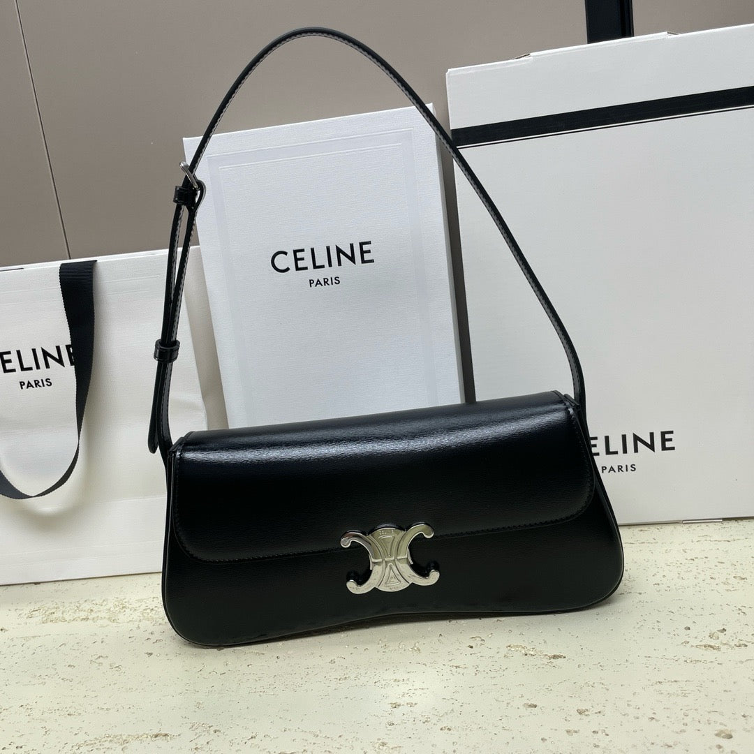 C*E LOLA 28cm Medium Black Glossy Calfskin