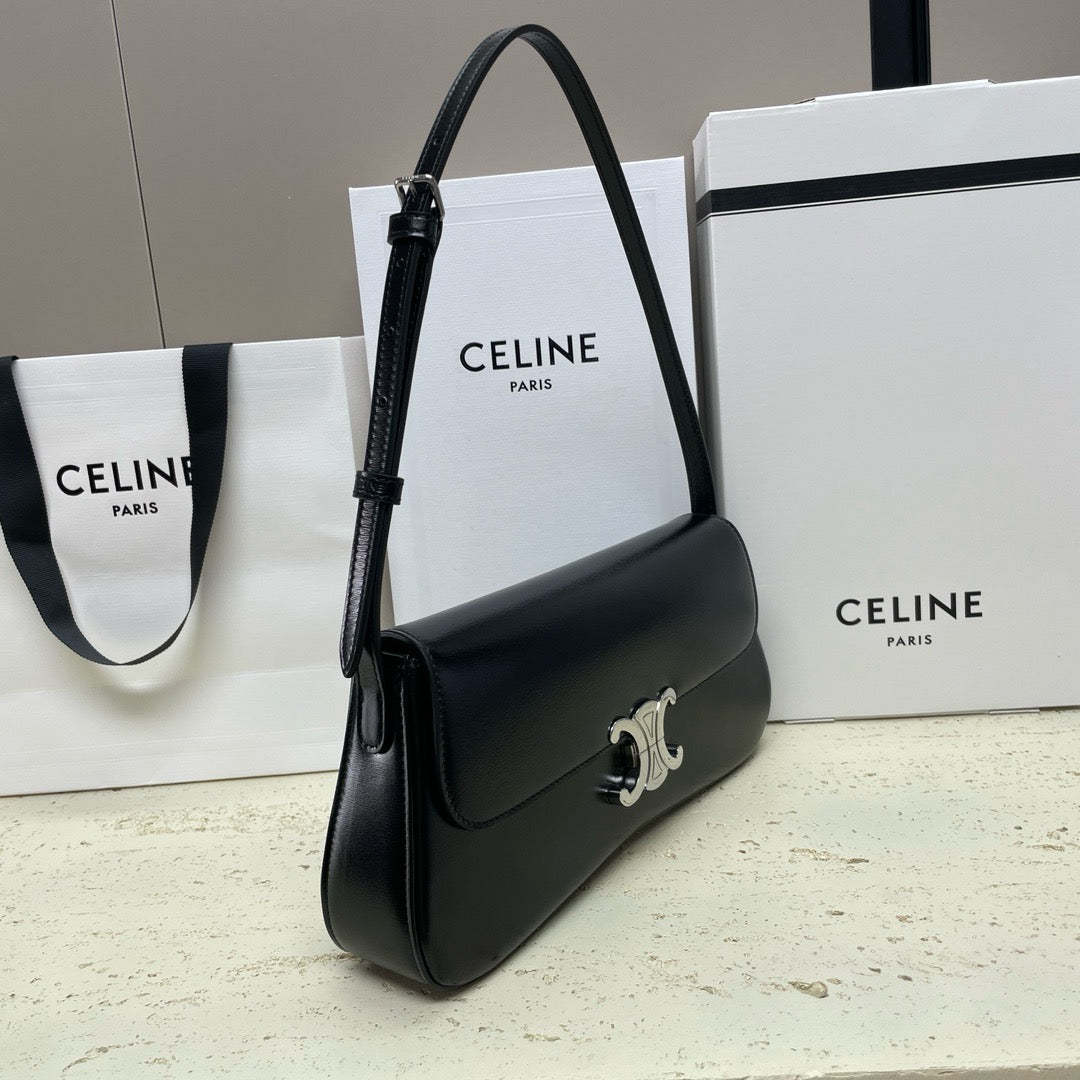 C*E LOLA 28cm Medium Black Glossy Calfskin