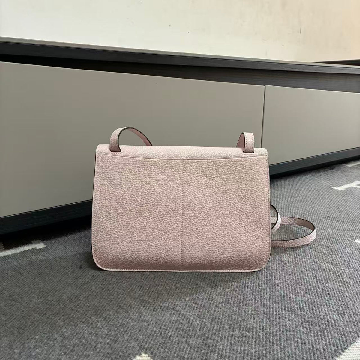 H*M Halzan 25 Bag Muted Pink Taurillon Leather