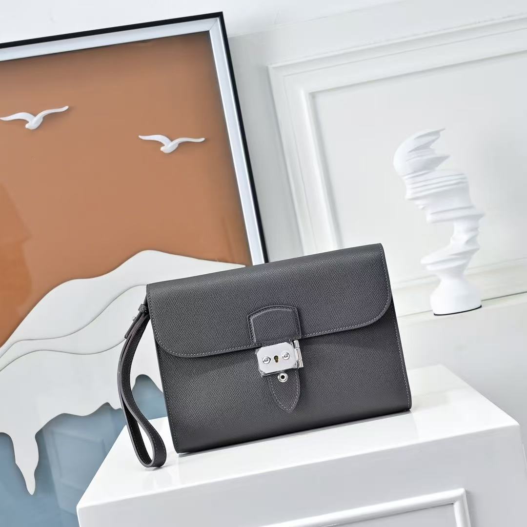 H*M Sac a Depeches 24 Pouch Black Espom Leather