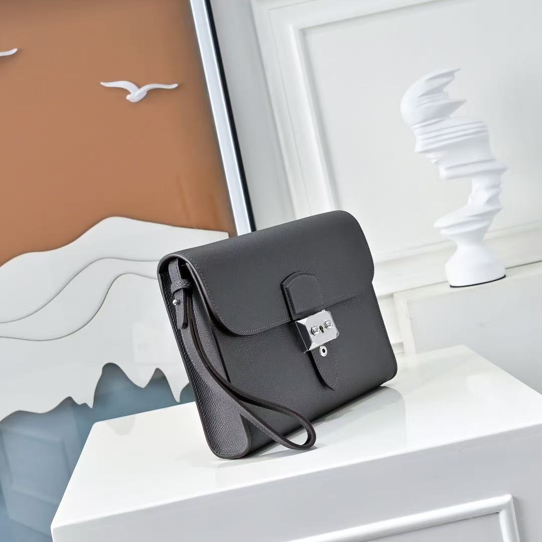 H*M Sac a Depeches 24 Pouch Black Espom Leather
