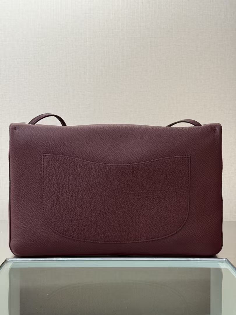 Ch*nel 2026 Maxi Flap Bag 38.5cm Dark Burgundy Calfskin Gold Hardware