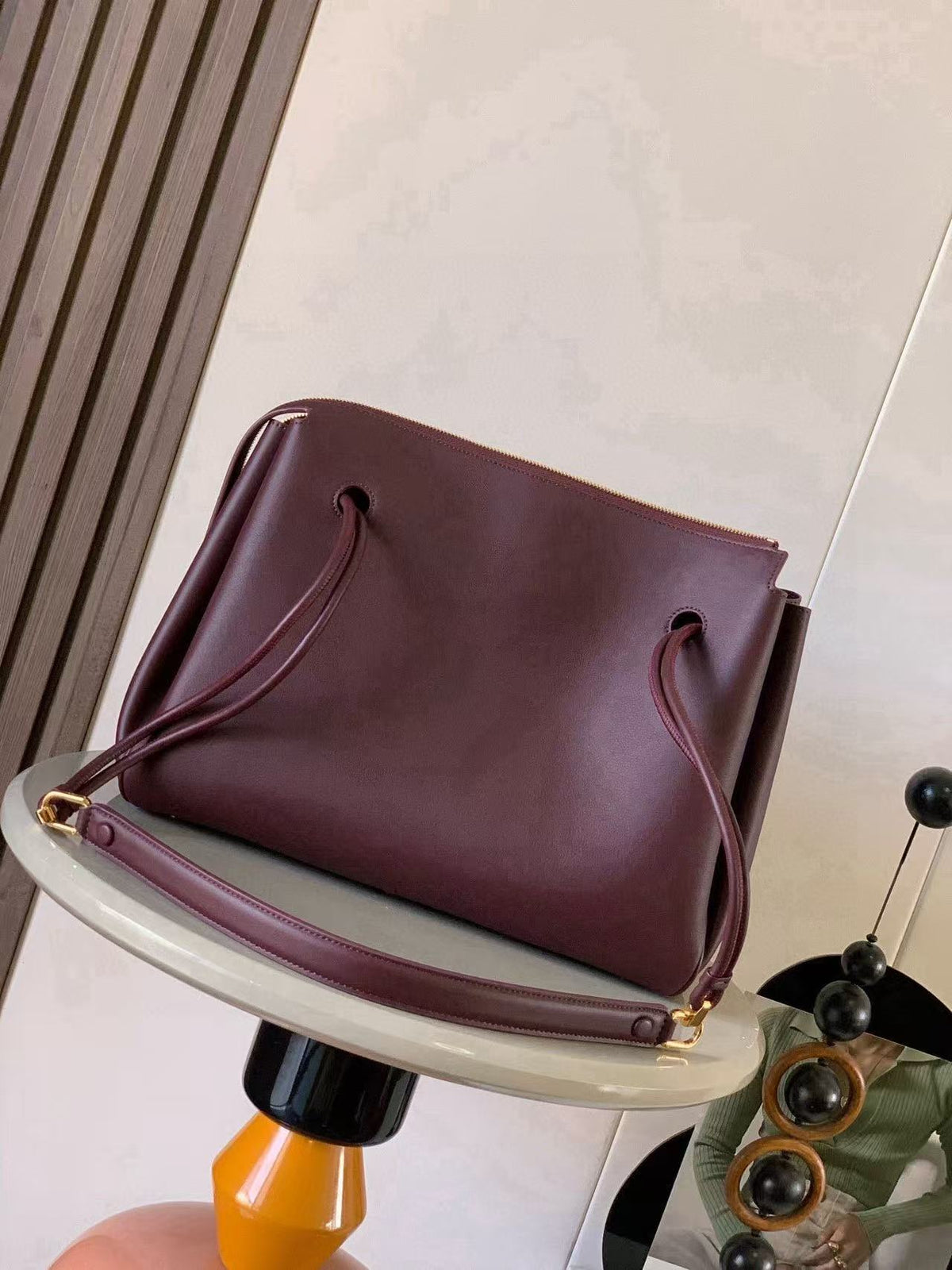 L*E Madrid Bag Cowhide