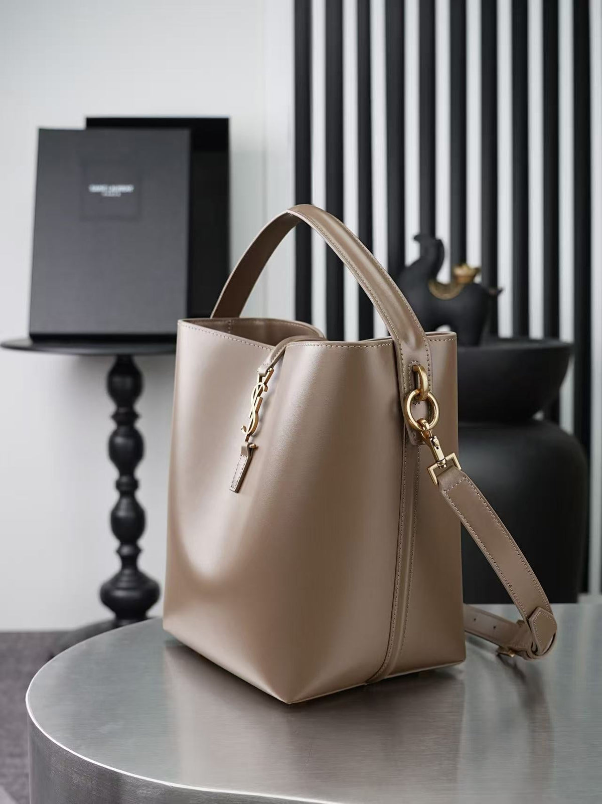 Y*S*L 26s Le 37 Bucket Bag 26cm Coffe Calfskin
