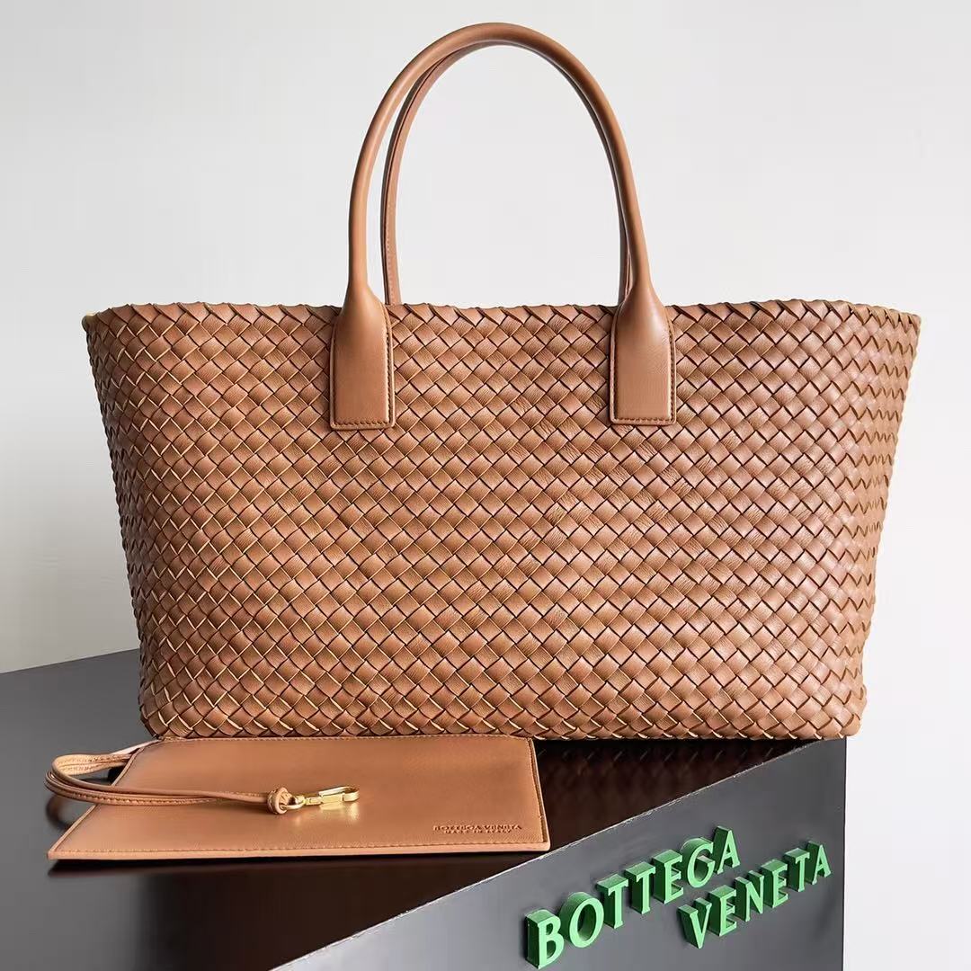 B*V 2026 Cabat Tote Bag Intreccio Leather