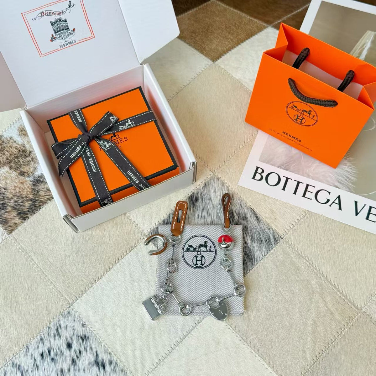 H*M Bijou De Sac Charm