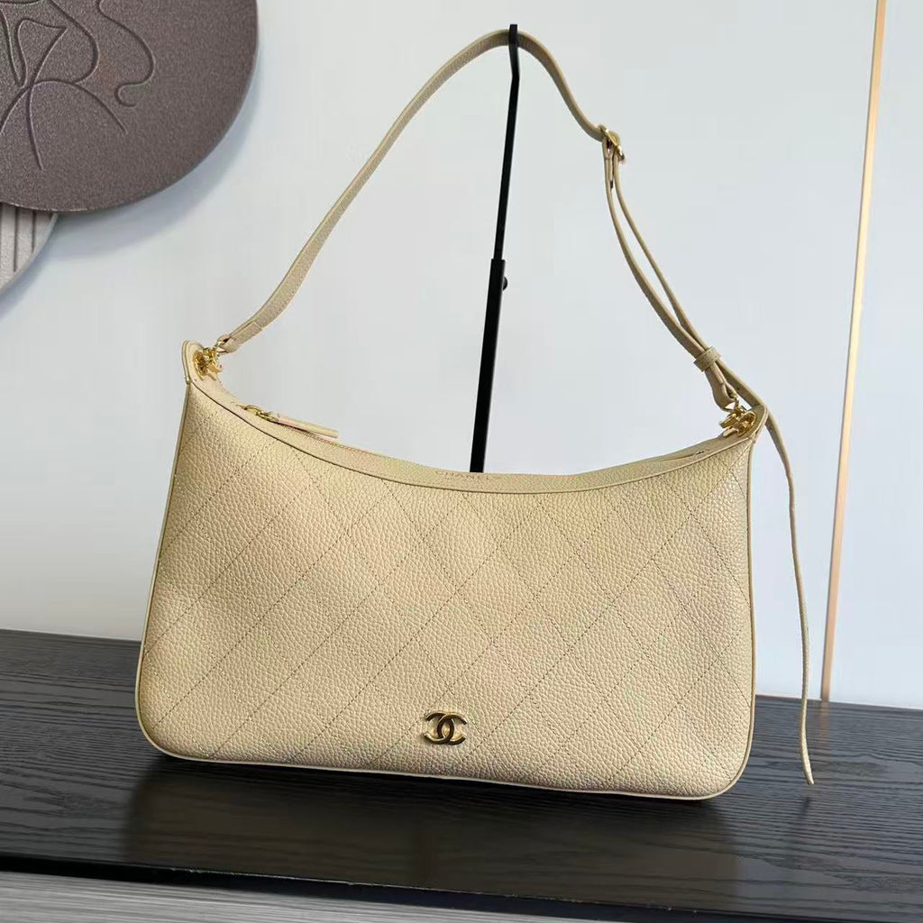 C*C 26FW Hobo Bag Grained Calfskin