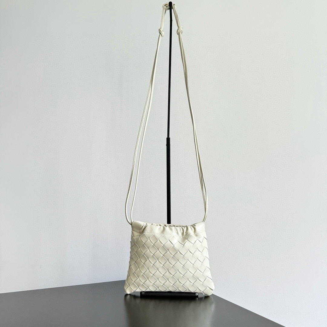 B*V Small Dustbag Ivory Calfskin