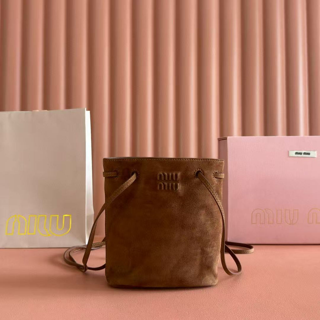 M*u Bucket Bag 14cm Brown Suede
