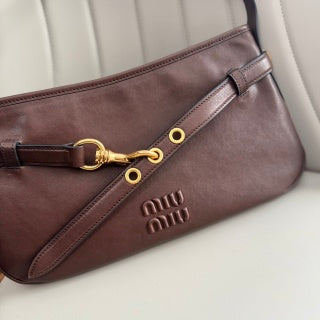 M*u*M*u Aventure 25ss shoulder bag leather