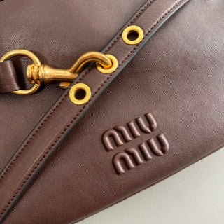 M*u*M*u Aventure 25ss shoulder bag leather