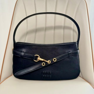 M*u*M*u Aventure 25ss shoulder bag leather