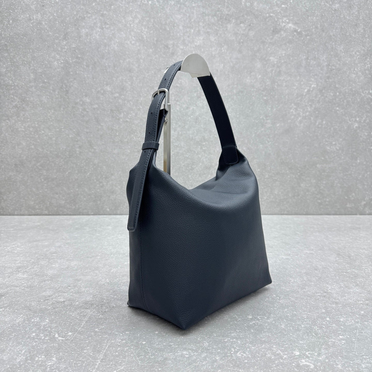 The R*w 2025 Isa Bag Soft Leather