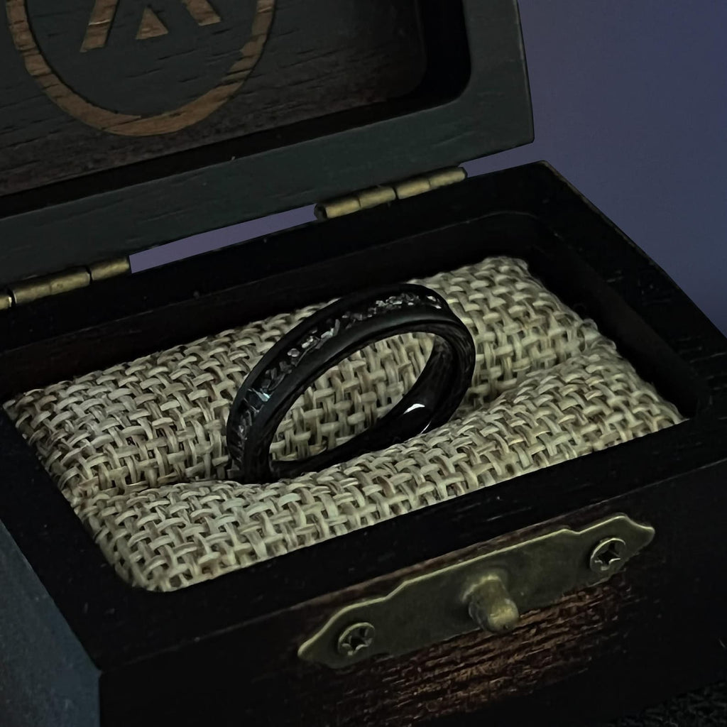 Couples Set: Gibeon Meteorite︱The Stellar Forge