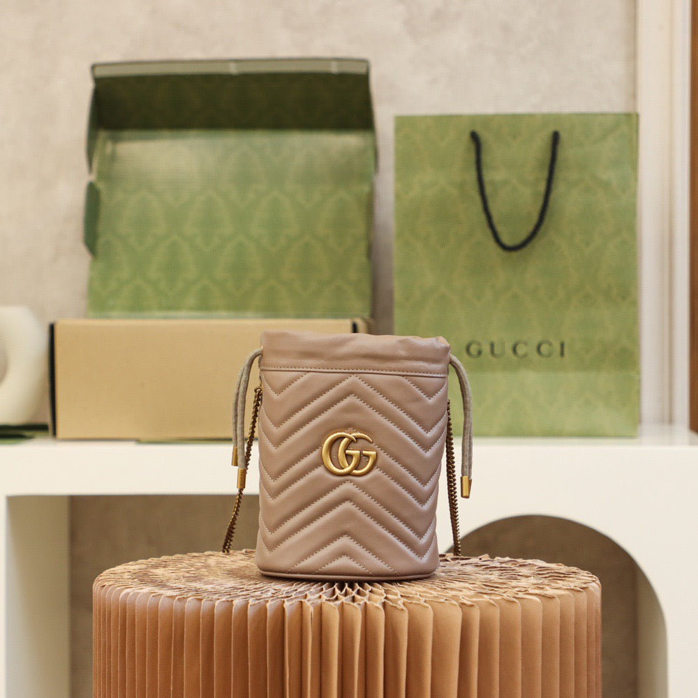 G*C Marmont Bucket