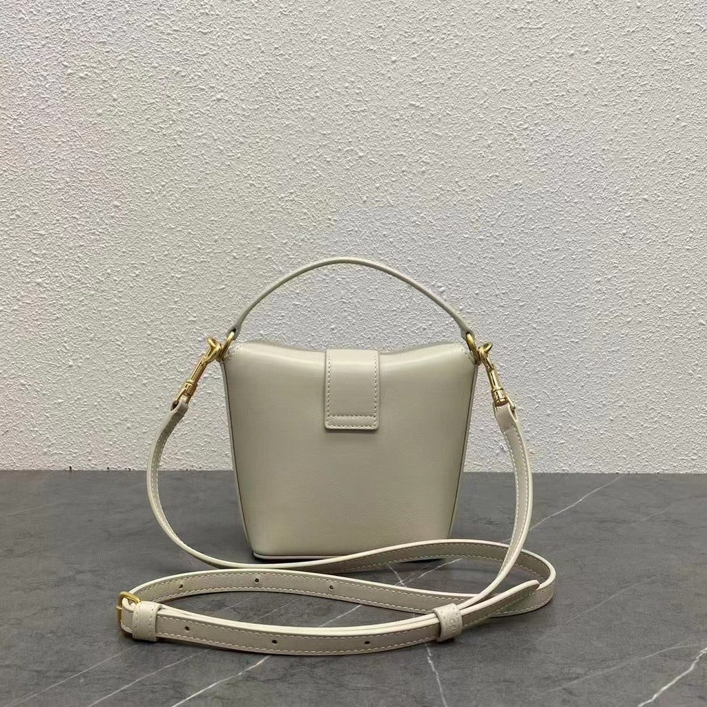 C*line 2026 Triomphe Arc De Bucket Bag 14cm Calfskin