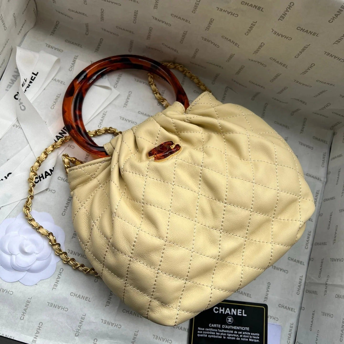 Ch*nel 2026 Tortoiseshell Handle Mini Bag 25cm Beige Lambskin