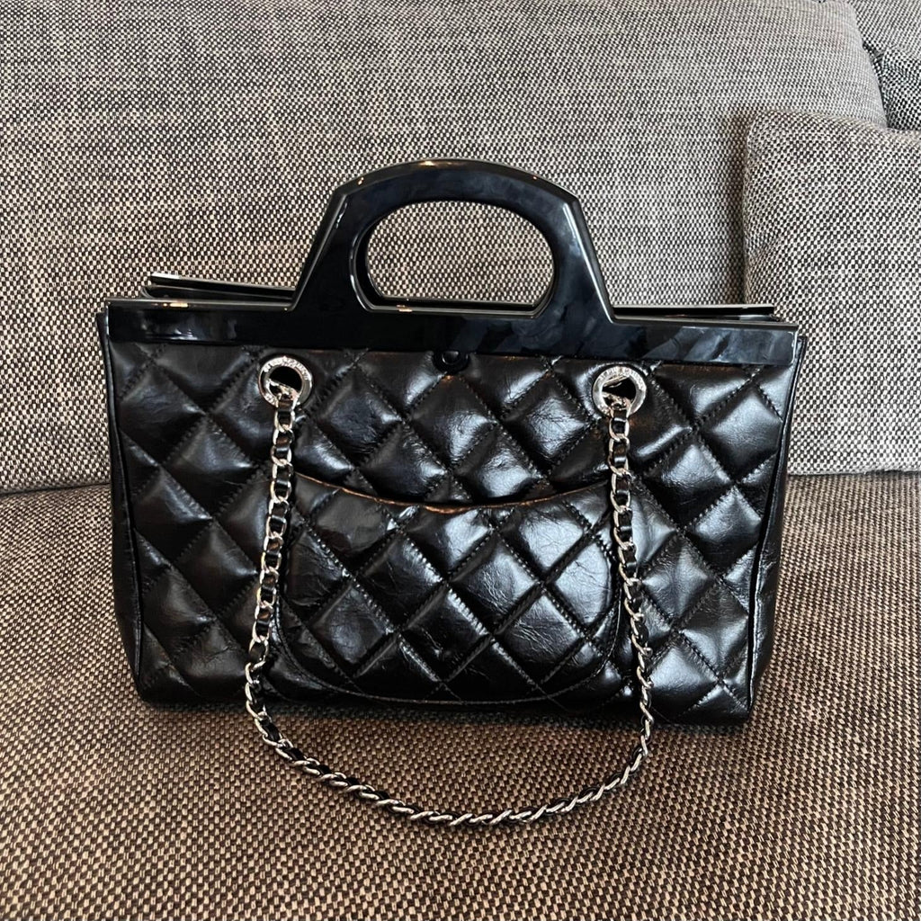 C*C 2026 Delivery Tote Bag 30cm Black Glossy Calfskin