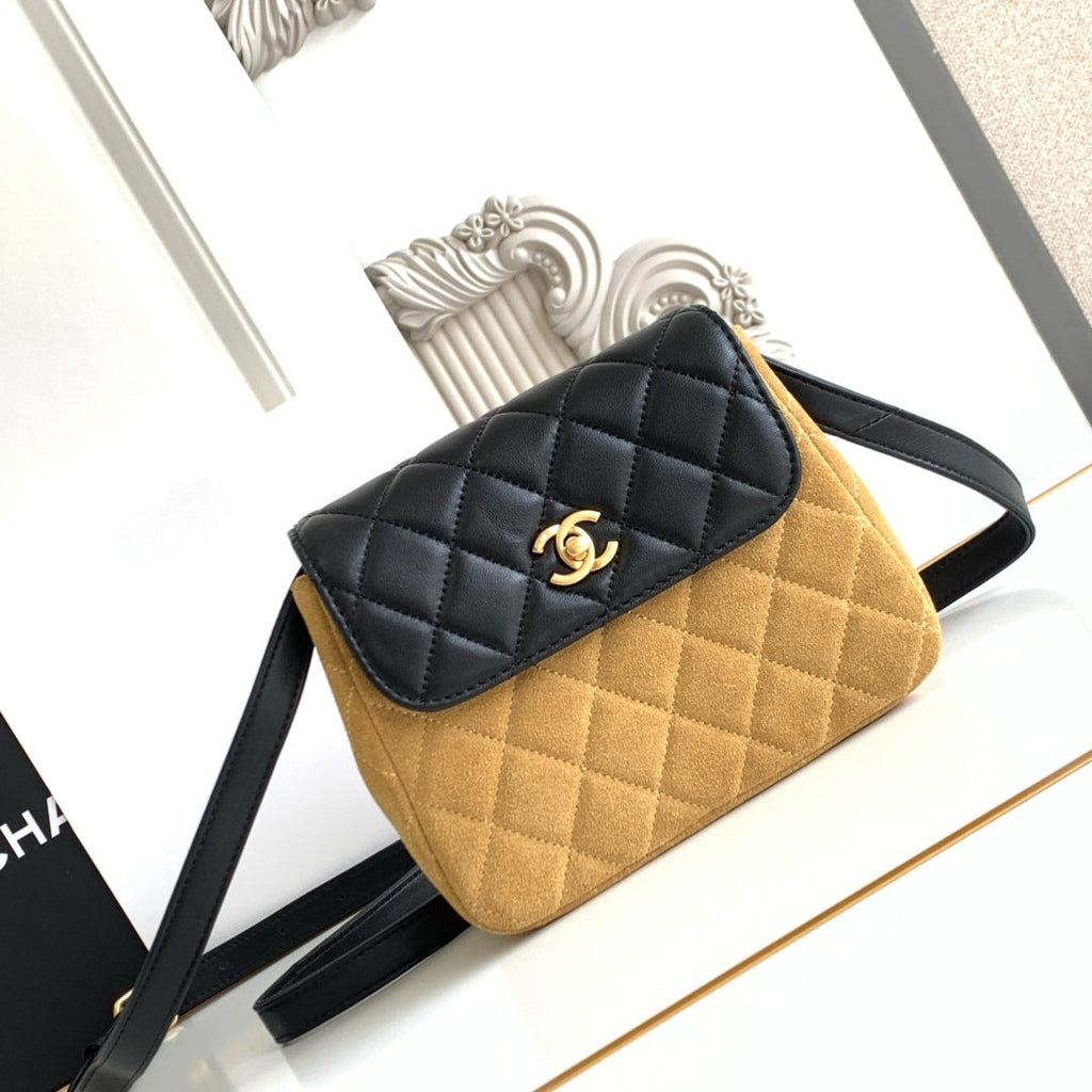 C*C 25A Shoulder Bag 18.5cm Brown Black Suede