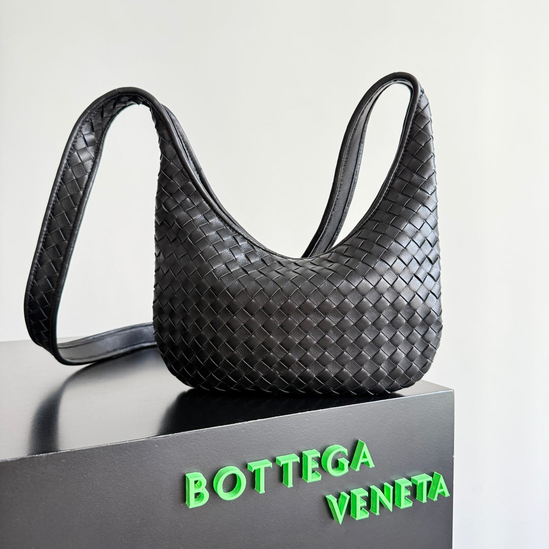 B*V 25s Veneto Bag Calfskin Hardware
